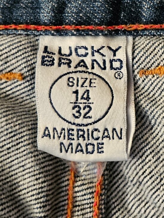 Lucky Brand Y2K-Era Jeans - Picture 4 of 11